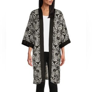 NWT - Slim Factor by Investments Elegant Black and White Plus Size Kimono
